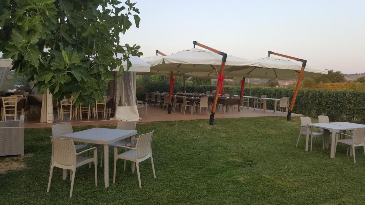 Locanda Borgognina Lucrezia Exterior photo